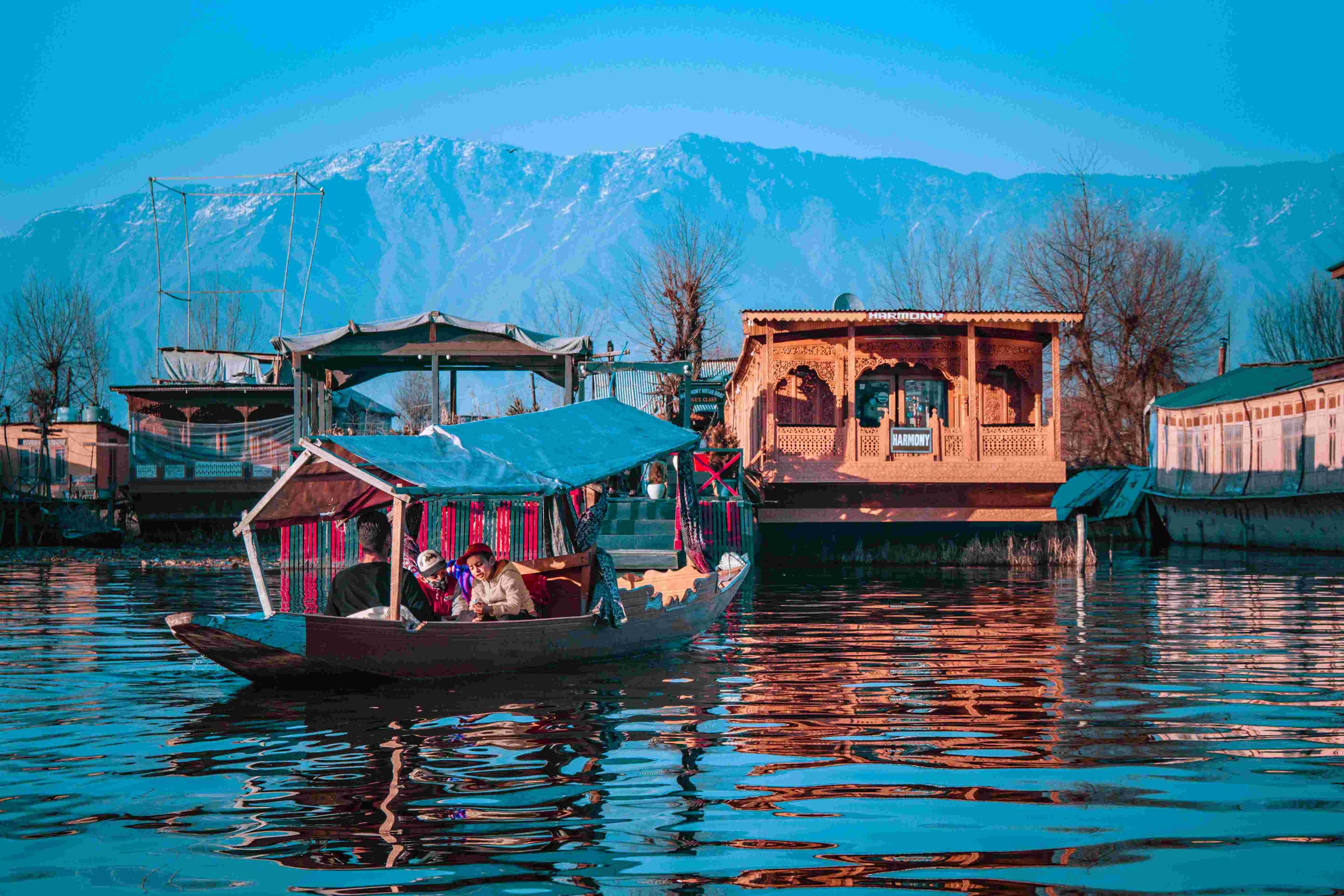 Srinagar Luxury Tour Packages